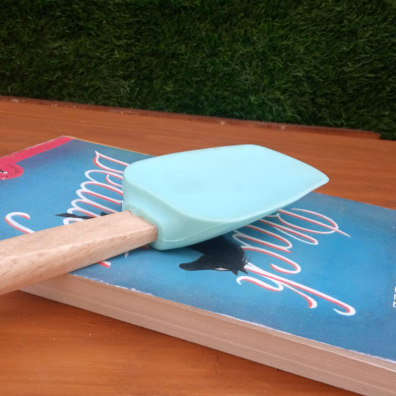 Simple Silicone Bamboo Spatula - zeests.com - Best place for furniture, home decor and all you need