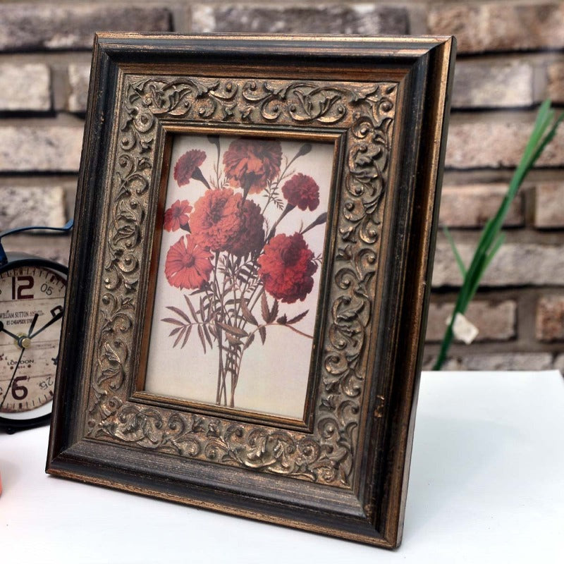 Traditional Frame Decor - zeests.com - Best place for furniture, home decor and all you need