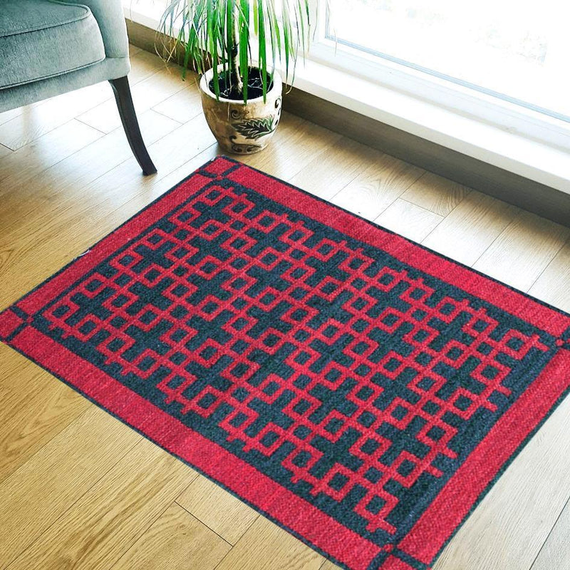 Squared - Hand-woven Woolen Rug - Double Seam - 2' x 3' - zeests.com - Best place for furniture, home decor and all you need